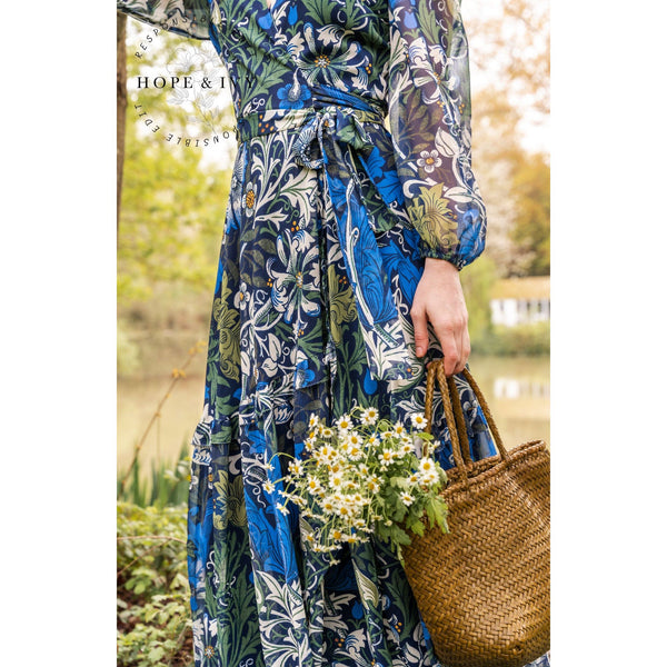 Hope and Ivy Ladies Dress - The Chrysanthemum