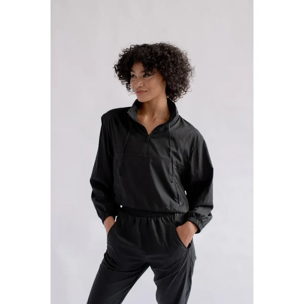 Girlfriend Collective Ladies Hummingbird Windbreaker - Black