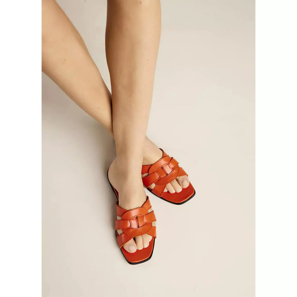 Summum slippers top