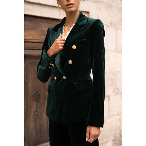 The Perfect blazer for autumn/winter. Style with trousers, a dress and/or a skirt. double breasted with gold buttons with a velvet feel material - it’s a must have!
